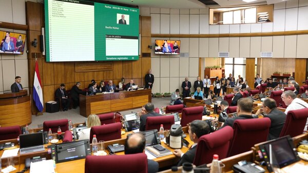 Tras dos horas de debate sobre CBI, cartistas dejan sin cuórum la sesión