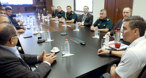 Gobierno confirma reactivación de foco de incendio en el Chaco y despliega todos los recursos disponibles - La Clave