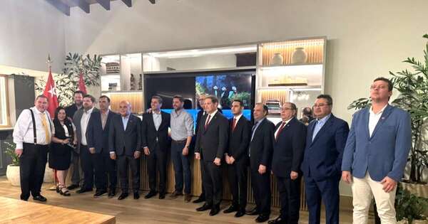 La Nación / Servicio Civil: Peña pide socializar la ley