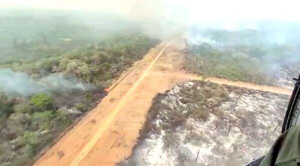 Incendios forestales: daños de nuevo siniestro y el de las semanas pasadas superan 200 mil hectáreas - Noticias del Chaco - ABC Color