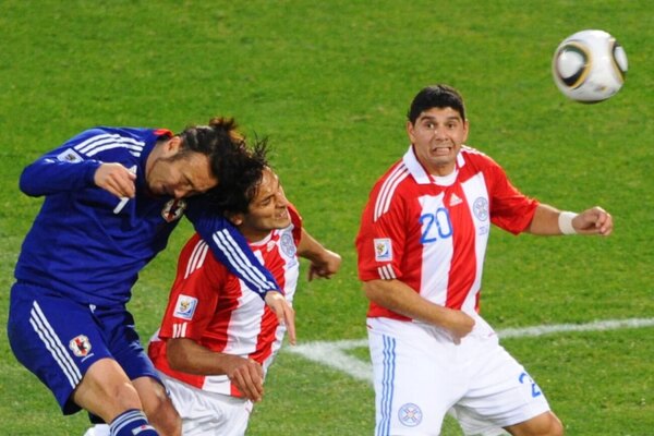 Versus / Fuertes acusaciones contra un exjugador de la histórica Albirroja del 2010