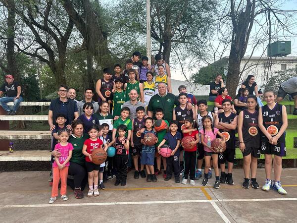 Inauguraron la Escuela Municipal de Básquetbol en Cambyretã