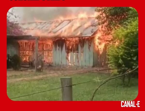 VIVIENDA ARDIÓ EN LLAMAS EN CORONEL OVIEDO