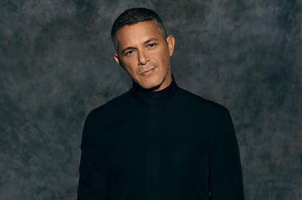 ¡Alejandro Sanz tendrá su propia serie en Netflix! - Gente - ABC Color