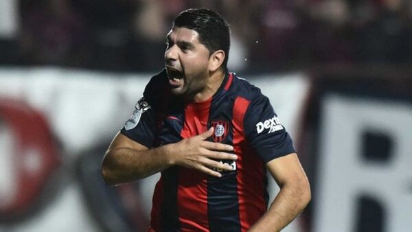 EXJUGADOR DE LA ALBIRROJA MALTRATABA A SU EXPAREJA