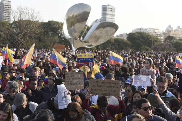 Argentina facilitará ingreso y regularización de venezolanos - Mundo - ABC Color