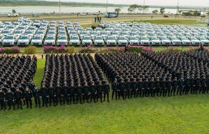 Gobierno refuerza la seguridad con nuevos equipos para la Policía Nacional - Unicanal