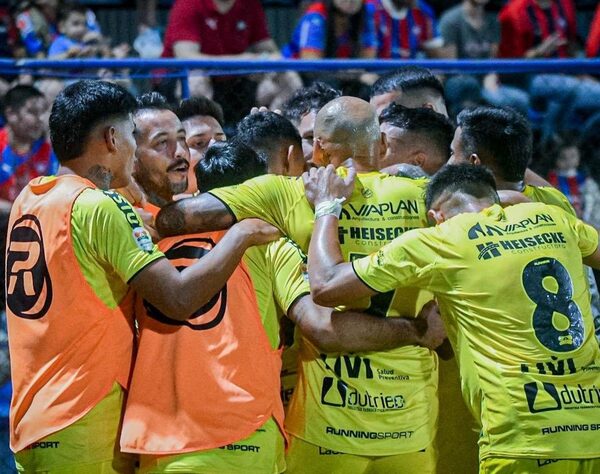 Recoleta y un papel que "asustó" a Cerro Porteño por Copa Paraguay · Radio Monumental 1080 AM