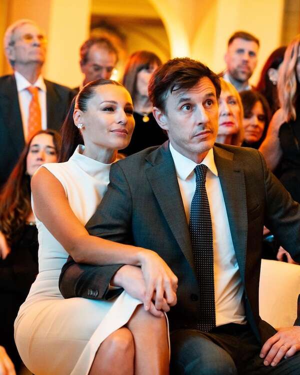 El esposo de Pampita desmintió los rumores de infidelidad - Gente - ABC Color