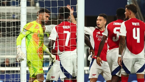 David Raya salva al Arsenal en su visita a Bérgamo