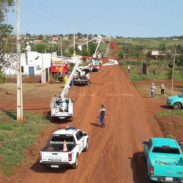 Más de 300 conexiones clandestinas fueron desconectadas por la ANDE en Alto Paraná - ADN Digital