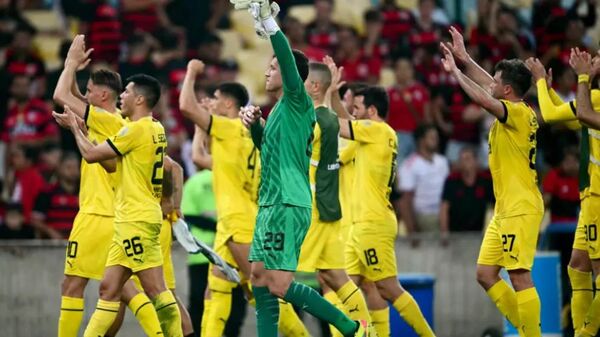 Peñarol sorprende al Flamengo en unos cuartos de series abiertas en Libertadores