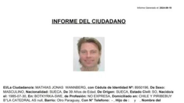 ¡De terror! Persiguió desnudo a una adolescente de 13 años
