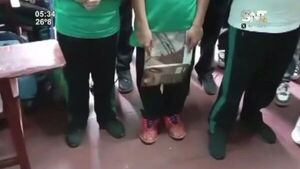 Profesora en Luque es cuestionada por su forma de reprender a alumnos por copiar en un examen - SNT