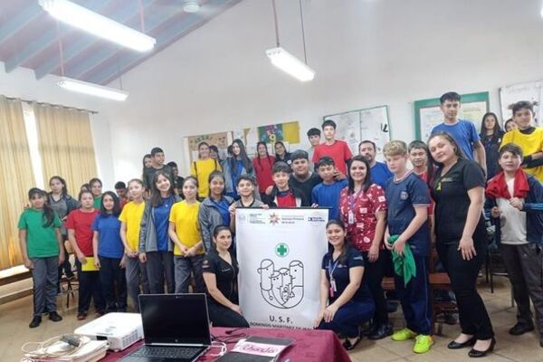 USF Domingo Martínez de Irala conmemora la semana de la juventud