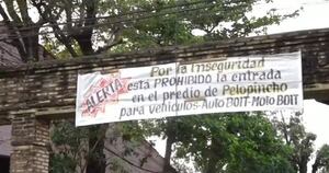Diario HOY | Prohíben entrada a conductores de plataformas en Pelopincho