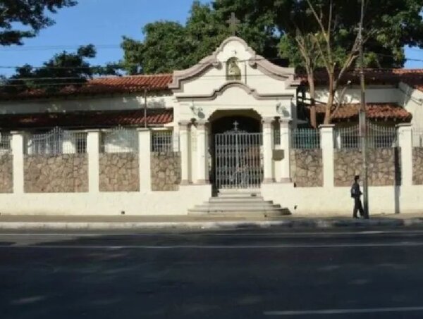Trasladan a reclusas cercanas a Carmen Villalba · Radio Monumental 1080 AM