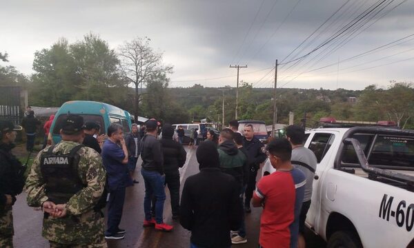 Manifestación pacífica en barrio 3 Fronteras