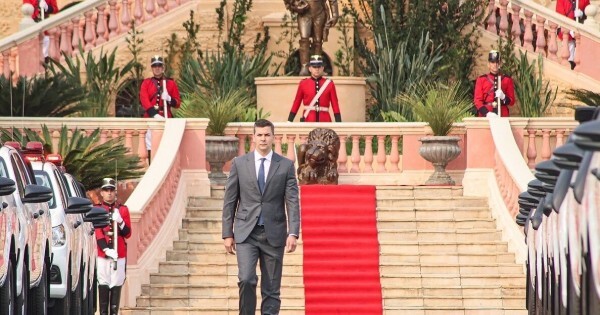 Los narcos amplían la zona roja del sicariato y disparan a un hombre a metros del presidente