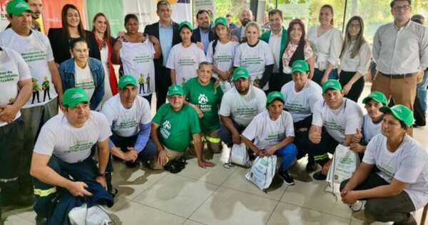 Diario HOY | Primer curso para recicladores de base busca formalizar la labor del reciclaje