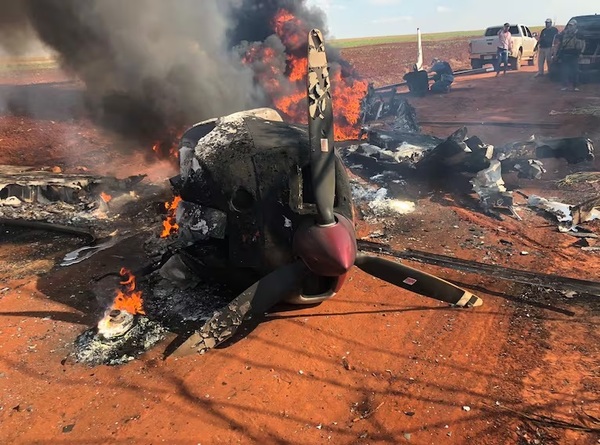 Imputan a dueño de avioneta incinerada en Itakyry por narcotráfico