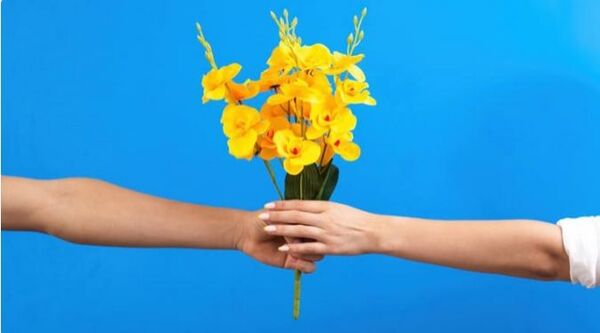 ¿Cuál es el significado de regalar flores amarillas este 21 de septiembre?