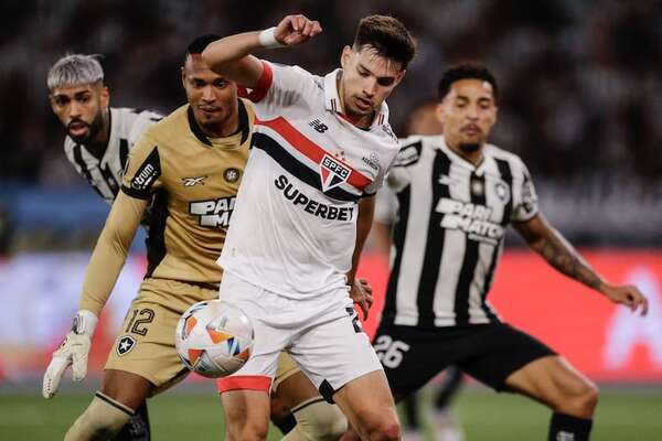 Botafogo ante Fluminense y Palmeiras contra Vasco - Fútbol Internacional - ABC Color