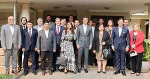 La Nación / Senadores opositores resaltan la apertura de Peña al diálogo