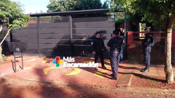 Desconocidos rocían a balazos vivienda del jefe de seguridad del CERESO