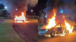 Automóvil se incendió en plena marcha en la Costanera Mboi Kae de Encarnación