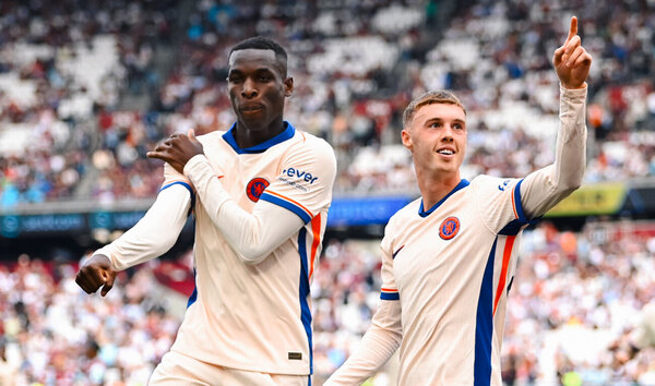 Versus / Chelsea confirma su recuperación con una paliza al West Ham