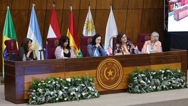 Parlamentarias del Mercosur instalan debate sobre igualdad y paridad en el sistema electoral