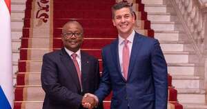 La Nación / Guinea-Bissau y Paraguay fortalecen relaciones diplomáticas con visita de su presidente