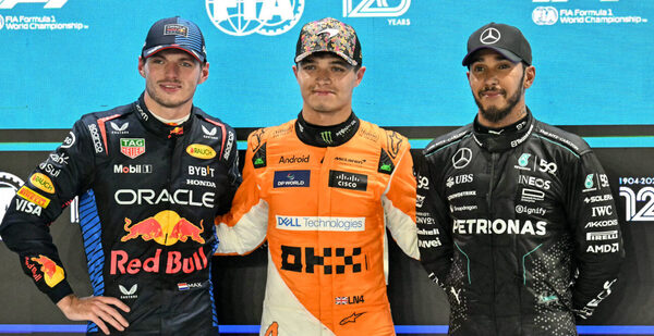 Versus / Lando Norris firma la 'pole' en el GP de Singapur, con Max Verstappen segundo