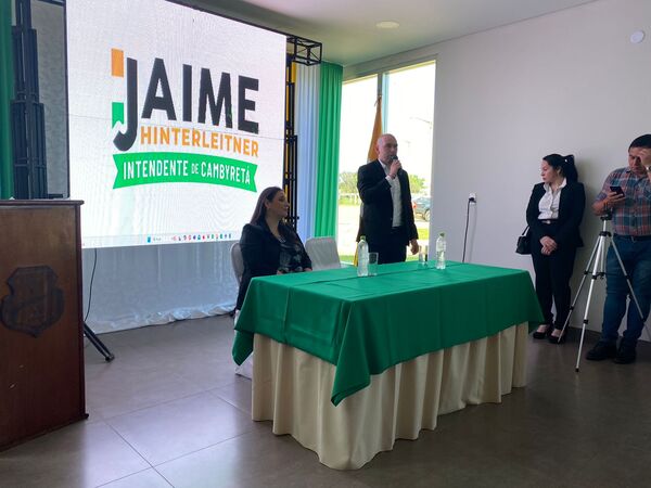 Hinterleitner celebra su primer año de gestión con rendición de cuentas en Cambyretá.
