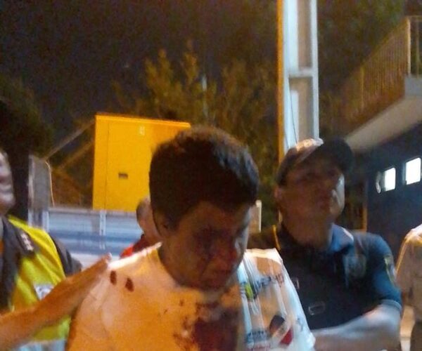 Hinchas de Nacional denuncian que fueron heridos en pleno partido ante Trinidense