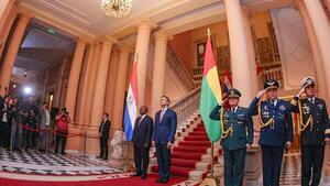 Santiago Peña y el presidente de Guinea-Bisáu se reunieron para estrechar cooperación