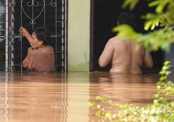 La junta militar birmana eleva a 384 los fallecidos y a 89 los desaparecidos por temporal - Mundo - ABC Color