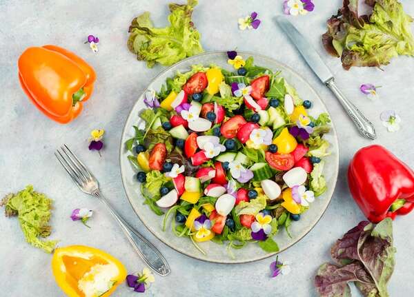 Ensaladas primaverales: las recetas más frescas y sabrosas - ABC Revista - ABC Color