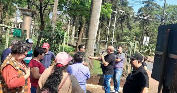 La Nación / Sindicato reclama a Prieto por despidos y por falta de pago