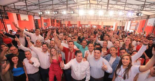 La Nación / Con “ping pong” de preguntas a Peña, celebran Día de la Juventud