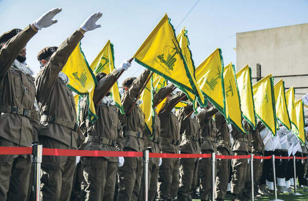 Hezbollah reivindicó el lanzamiento de cohetes contra Israel en represalia a las explosiones de sus dispositivos de comunicación - ADN Digital