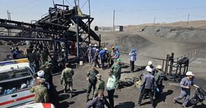 La Nación / Mueren más de 50 iraníes por una explosión en una mina de carbón