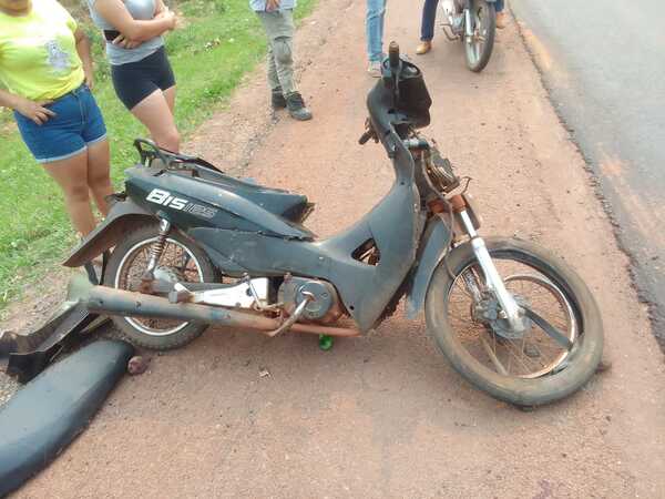 Accidente de Tránsito en Ruta PY22 Deja un Motociclista con Doble Fractura