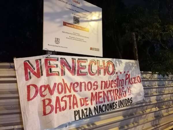 Nenecho y otra promesa incumplida: plaza Naciones Unidas debió inaugurarse el Día de la Primavera, lamentan vecinos - Nacionales - ABC Color