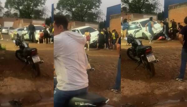 [VIDEO] ¡Rescataron a una mujer de abajo de un auto!: bolonqui al salir de la disco provocó un arrollamiento