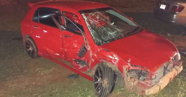 Diario HOY | Policía fallece tras sufrir aparatoso choque en Yaguarón
