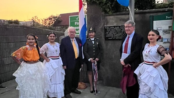 Inauguran plaza con el nombre de Elisa Lynch en Irlanda