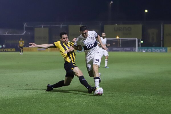 Guaraní y Olimpia igualaron sin goles en Dos Bocas - trece