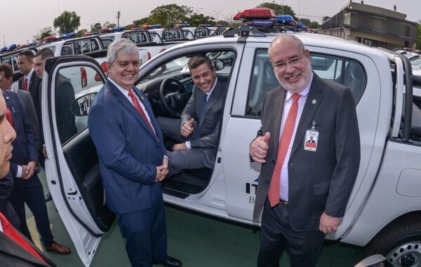 Inician entrega de 250 patrulleras para fortalecer seguridad ciudadana y capacidad operativa de la Policía - .::Agencia IP::.